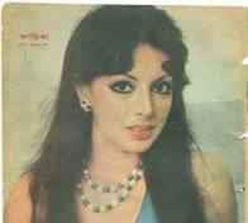 Zaheera debuted in the James Bond movie On Her Majesty's Secret Service called parveen babi copy