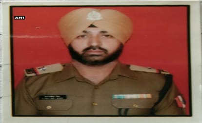 Encounter begins between security forces and terrorists in Kulgam 
