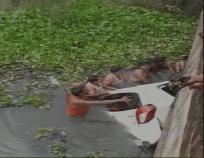 five people died in car accident in barabanki