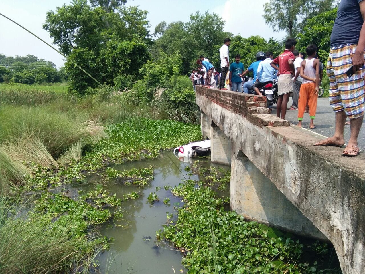 five died in car accident in barabanki