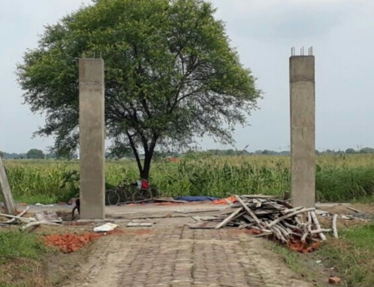 शहीद के नाम पर तेरहवीं से पहले बनेगा गेट
