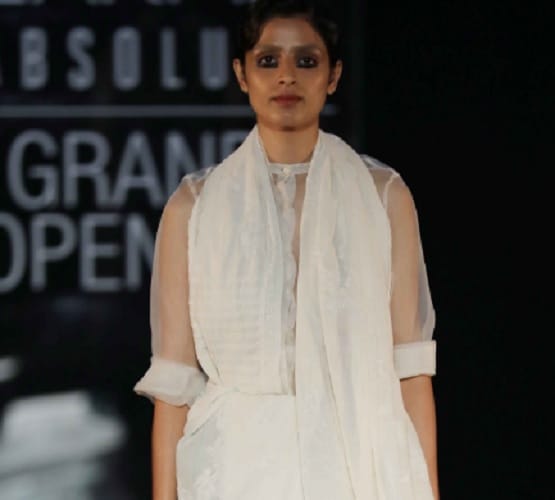   Before You Plan Your 2017 Festive Wardrobe add These 5 Types Of Saris 