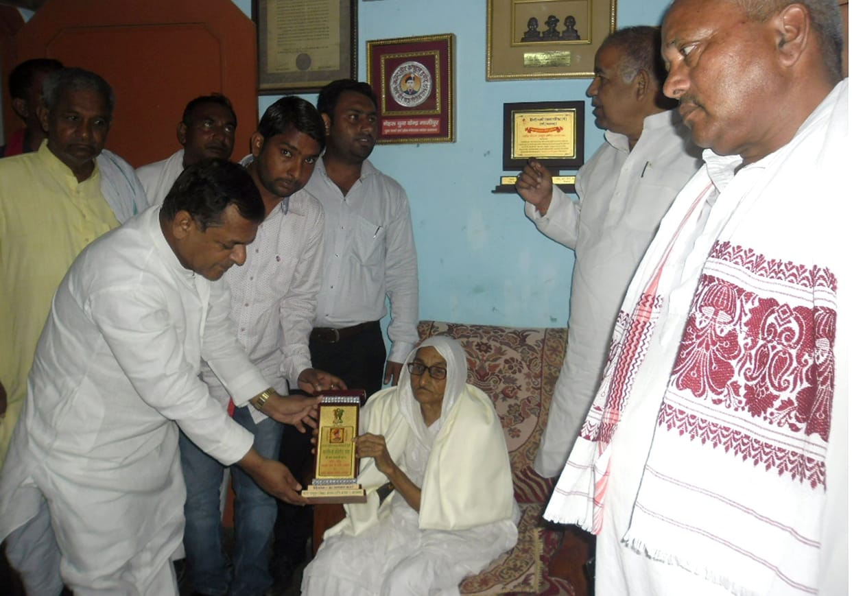Rasulan Bibi honored