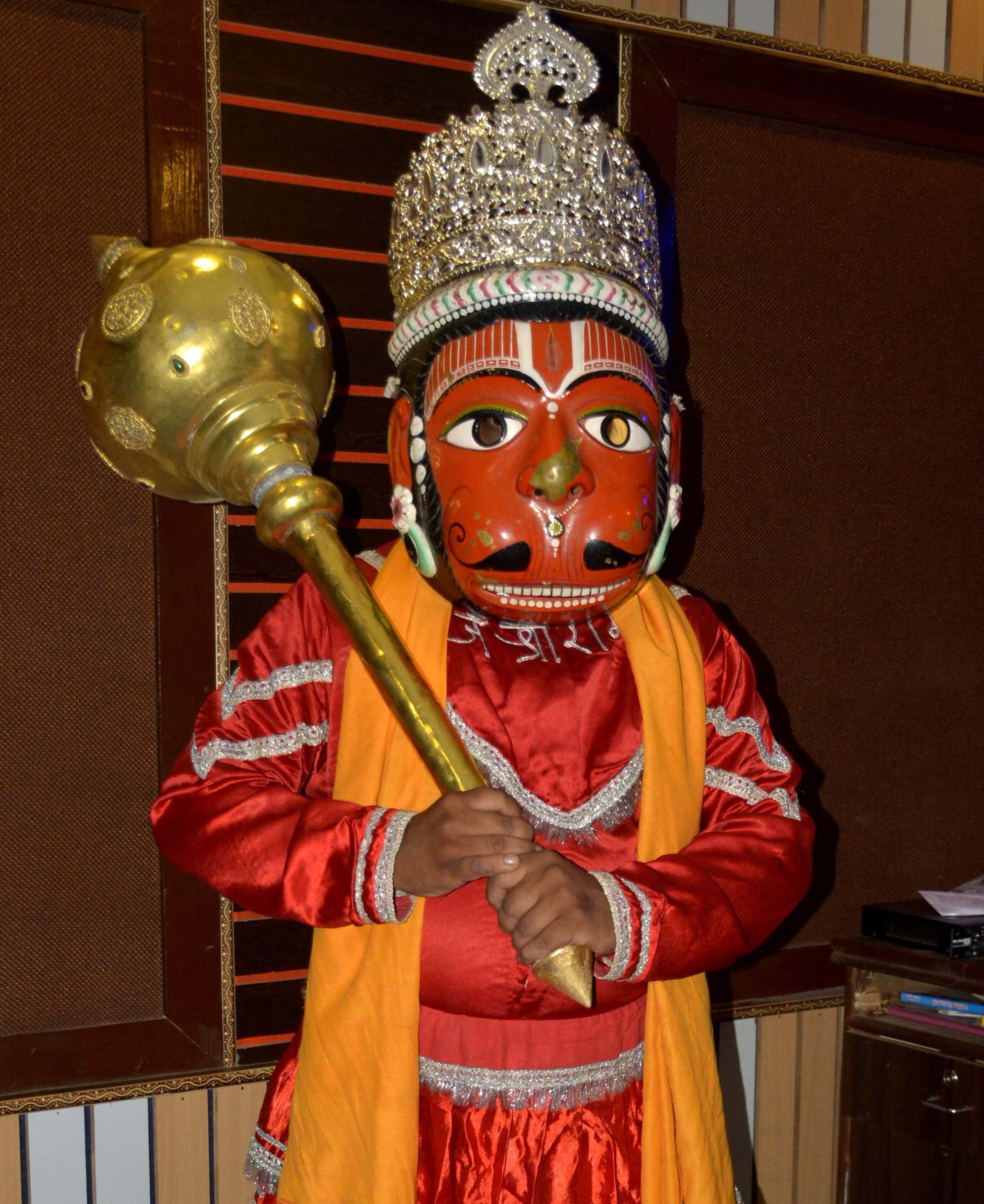 mahabhart pandav gada will show in varanasi ram lila