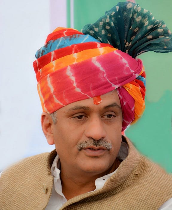 Many politicians have expressed their objection about padmavati
