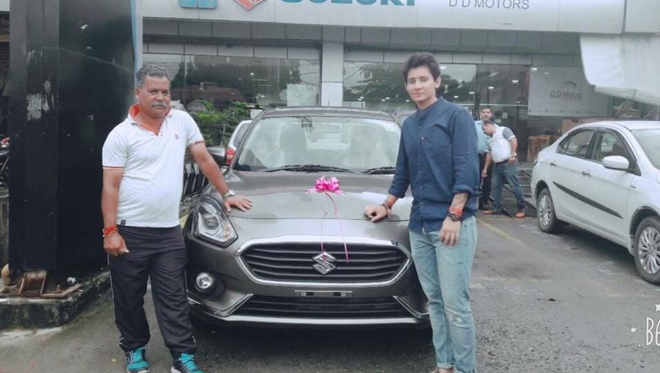 indian women cricketer gifted car to his coach