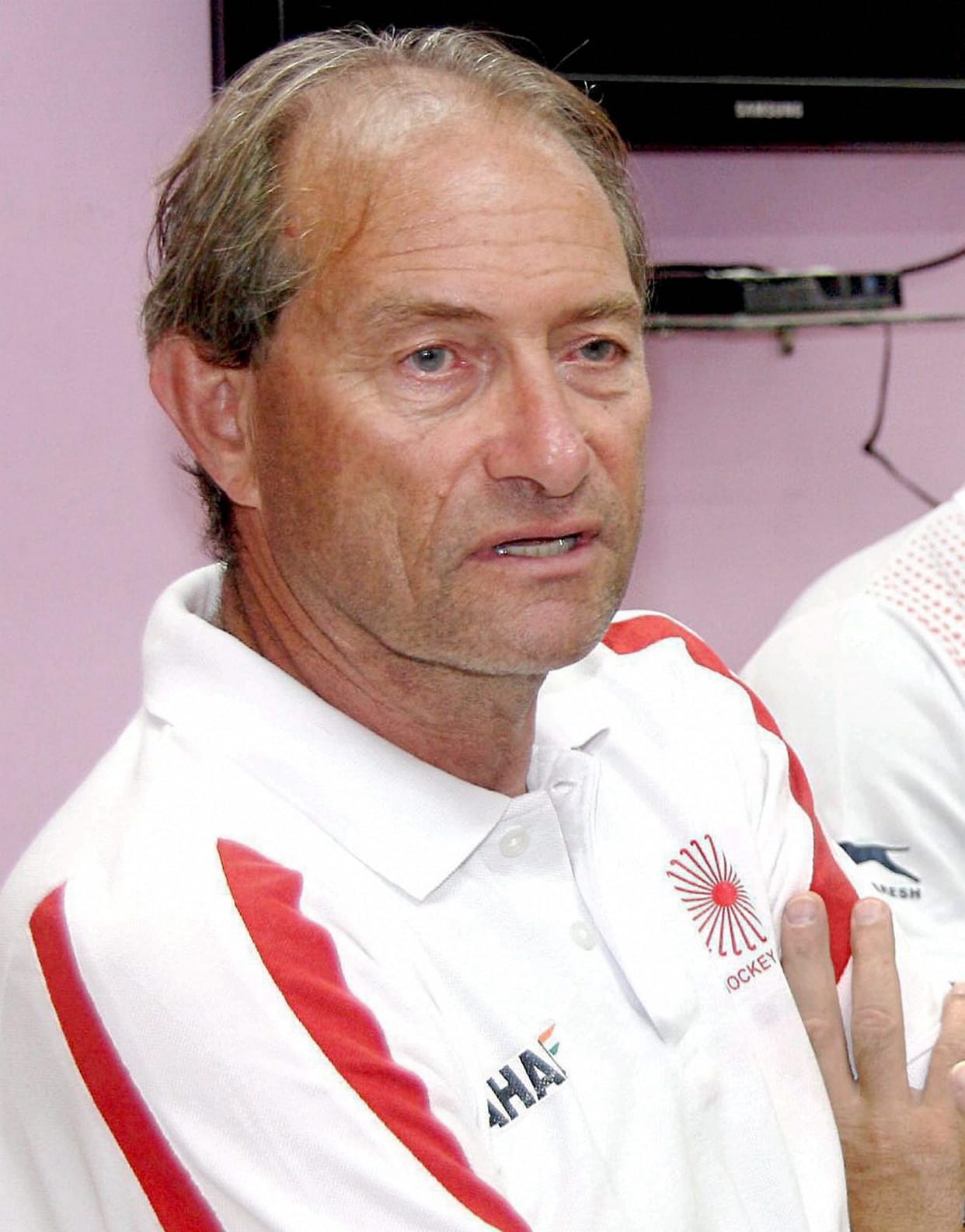 I was always prepared to be sacked but it is not right time says Roelant Oltmans
