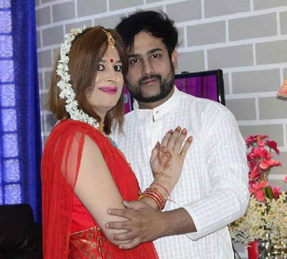 Bobby Darling files FIR against husband ramneek sharma for domestic violence