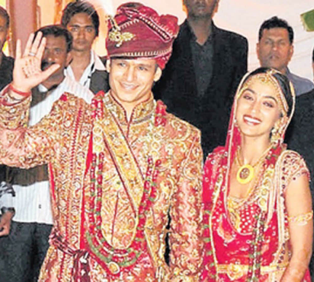 vivek oberoi and his wife priyanka alva love story and personal life