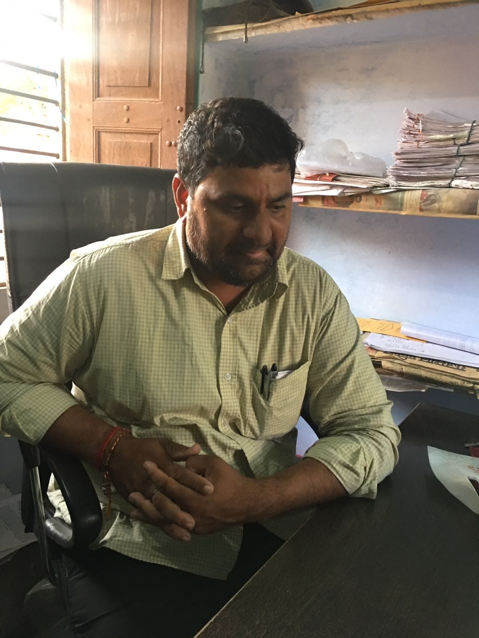 Patwari arrested for taking bribe of five thousand rupees