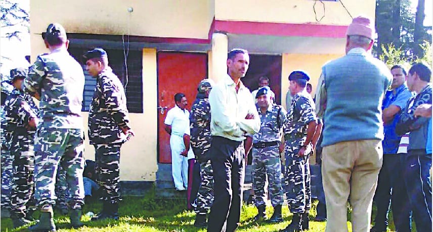 Three killed, two BSF troopers killed in ditch