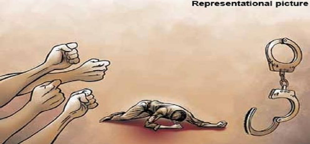 Mob tie up and thrash man for attempt to rape minor girl