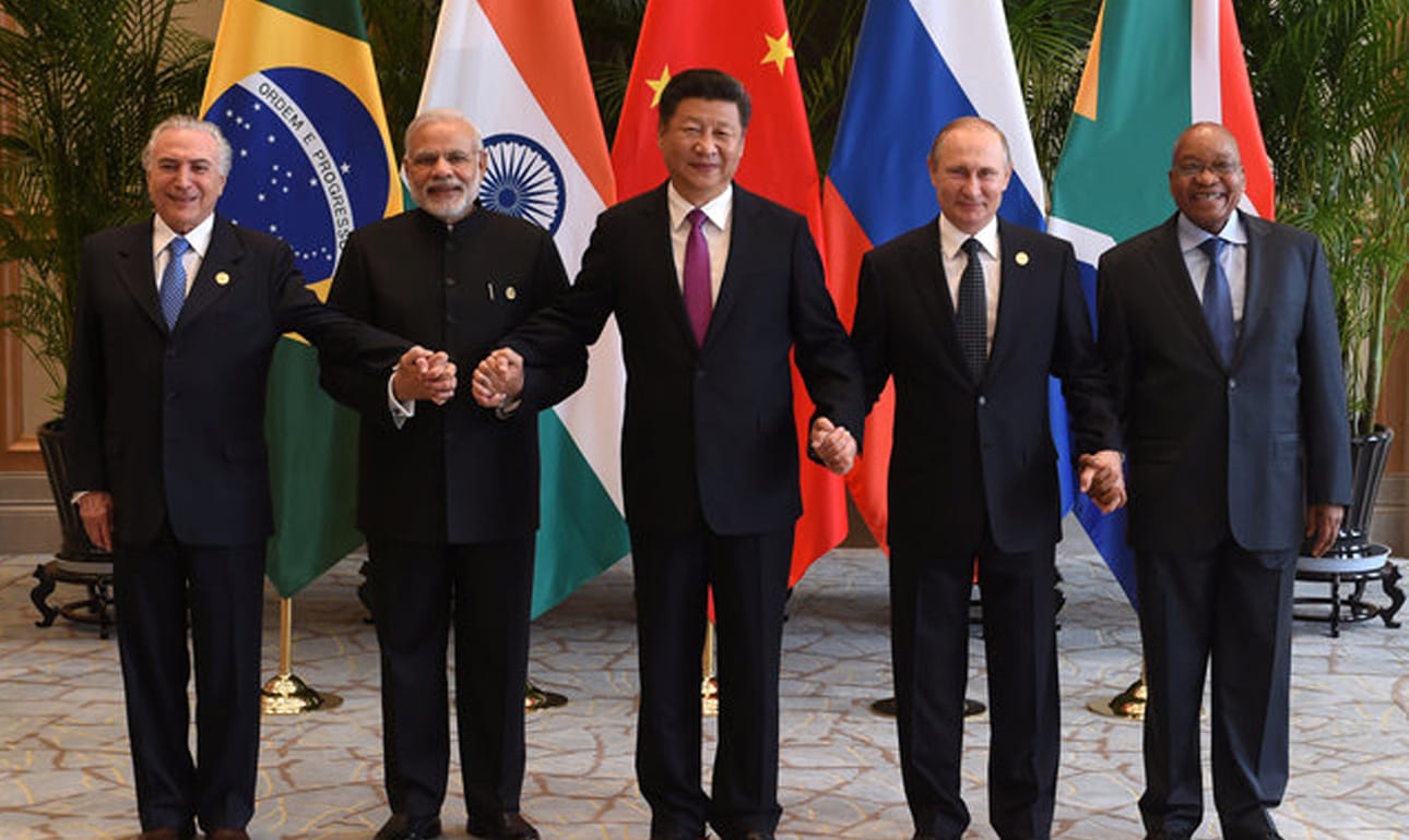 pm modi praises an indian in china brics summit