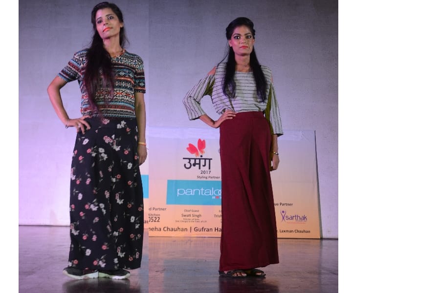 fashion show by divyang and acid victims in Lucknow.
