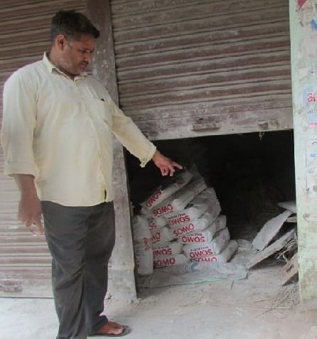 Four warehouse, theft in shops