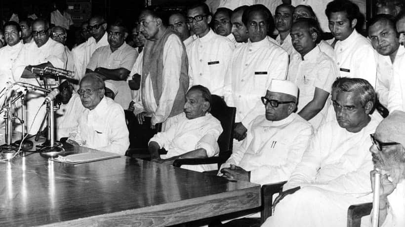 Teachers day special: Know about 5 politicians of India whose students make them proud teacher