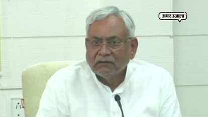 Cm nitish kumar said jdu not neglected in union cabinet reshuffle, and lalu yad is darling of media