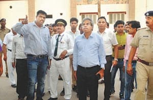 pratapgarh railway station to be model station