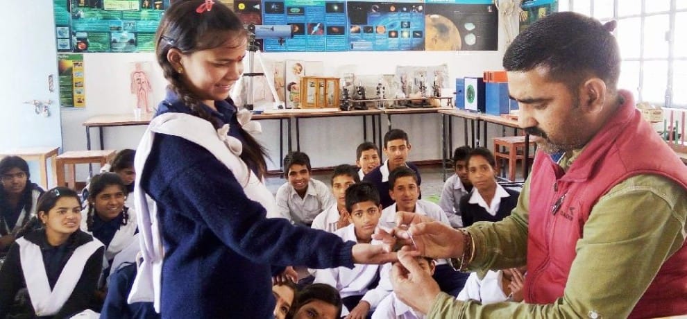 Teachers day 2017 special story on rajesh joshi
