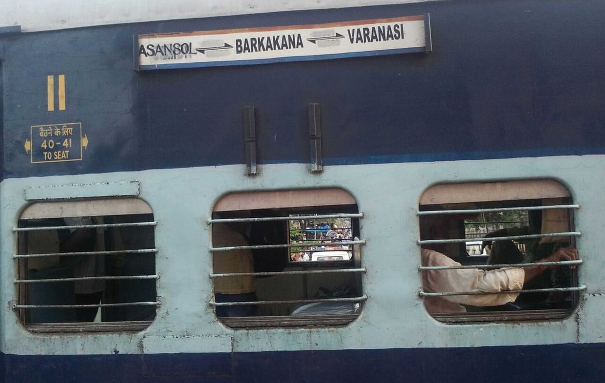 rumor of bomb in barkakana to varanasi passenger train