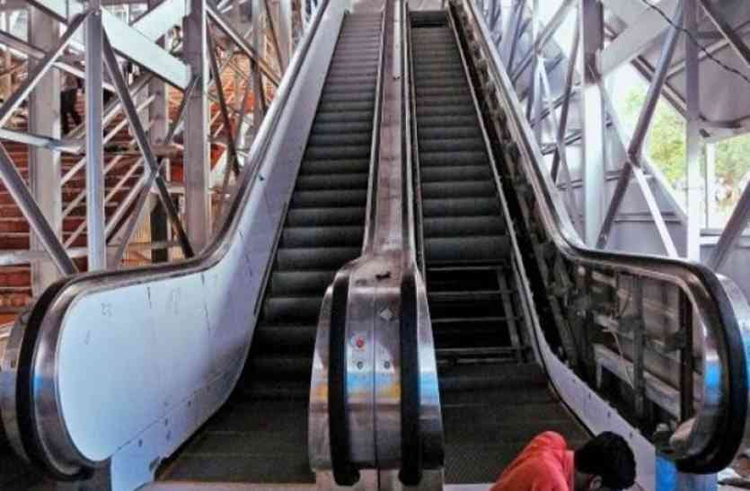 renovation work started at udaipur city railway station 