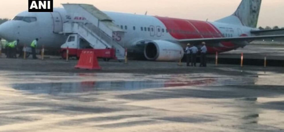 air india express flight veered off at kochi airport