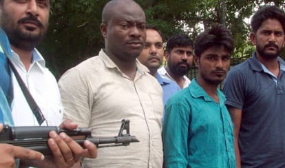 international gang of drugs smuggling arrest in delhi with 20 crore heroin
