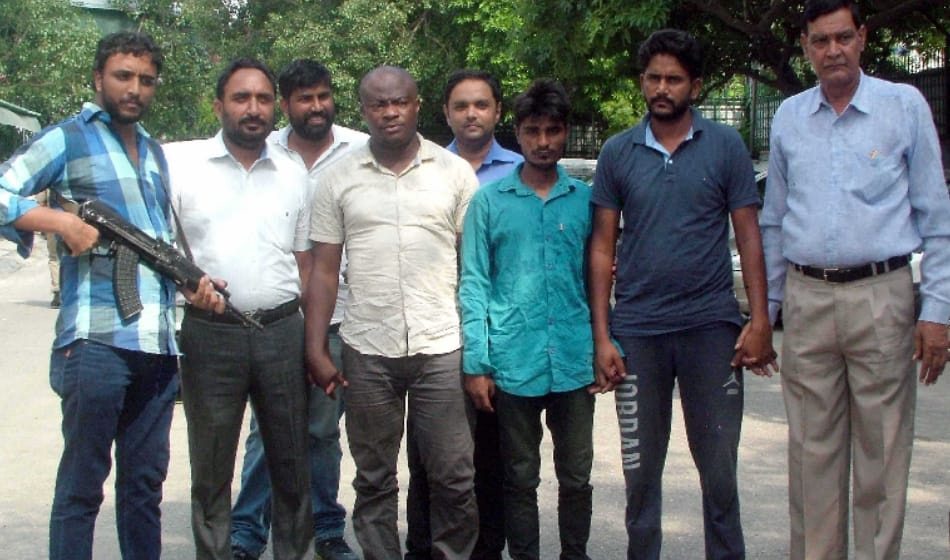 international gang of drugs smuggling arrest in delhi with 20 crore heroin