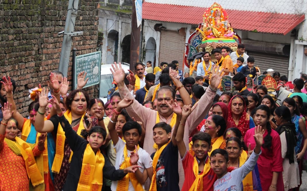 Ganesh Chaturthi Shubh Muhurat 2019 And This type of Idol is Lucky