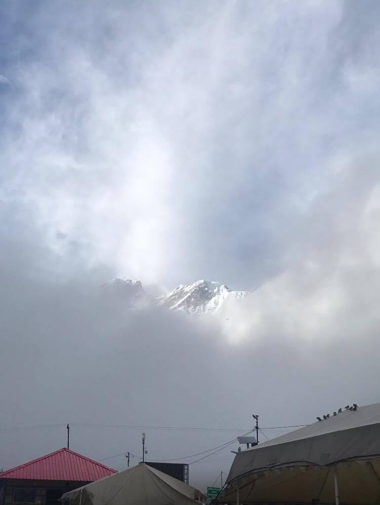 sushant and sara film shooting in kedarnath