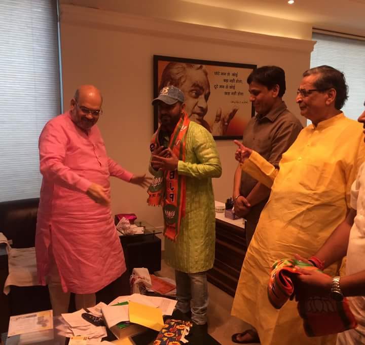 bhojpuri super star pawan singh join BJP