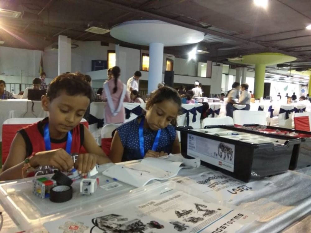 Timli University students brilliant performance in world robotics olympiad