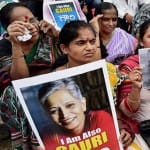 वरिष्ठ पत्रकार गौरी लंकेश के हत्यारों की गिरफ्तारी की मांग को लेकर प्रदर्शन (फाइल फोटो)