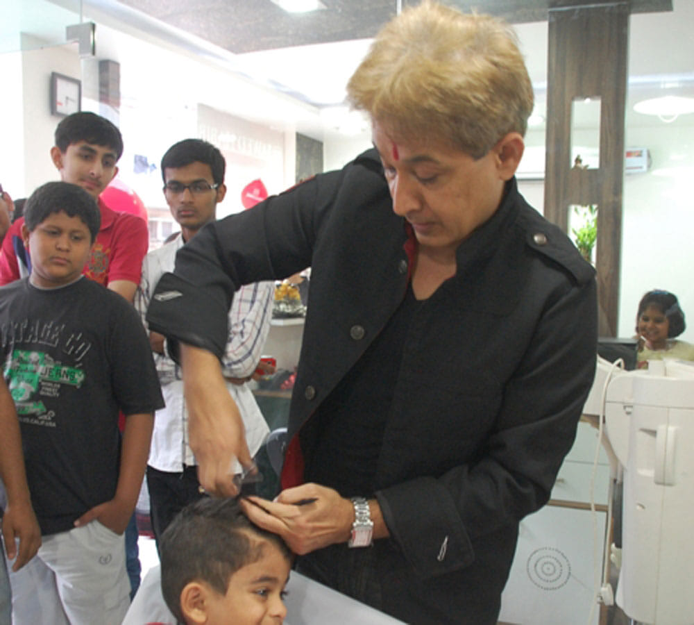 jawed habib most popular hair stylist know his struggle story
