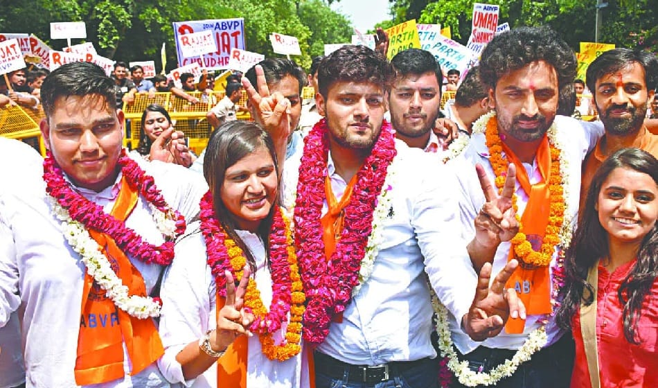 twenty candidates to take part in dusu elections