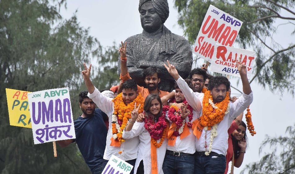 twenty candidates to take part in dusu elections