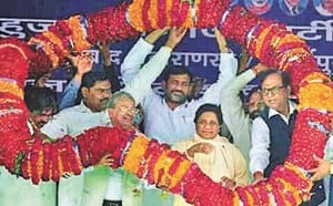 kaushambi leader indra jeet saroj