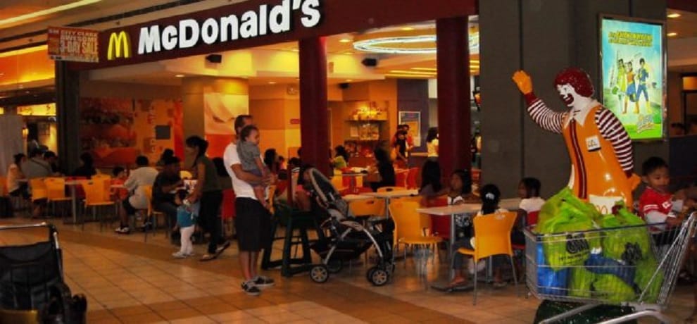 macdonalds 169 outlet to be closed from today, 7 thousand jobs on risk 
