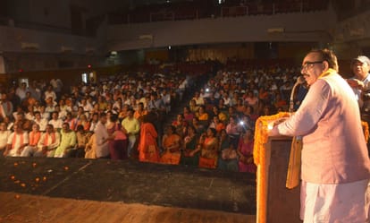 mahendra nath pandey welcome in varanasi