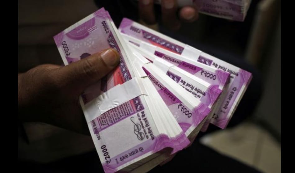 man arrested for trapping people in rape case and taking money from them