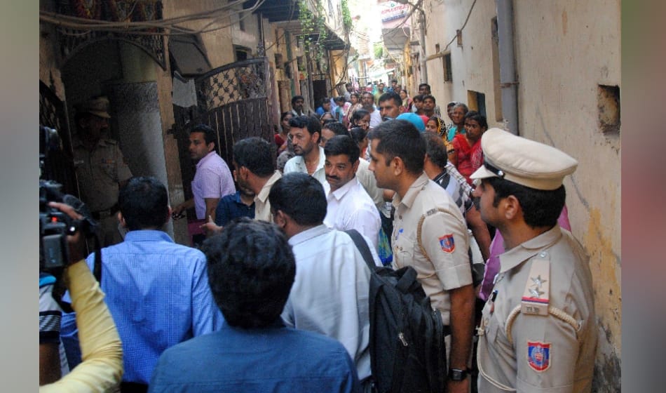 man killed wife and 12 year old son then commits sucide in nihal vihar delhi