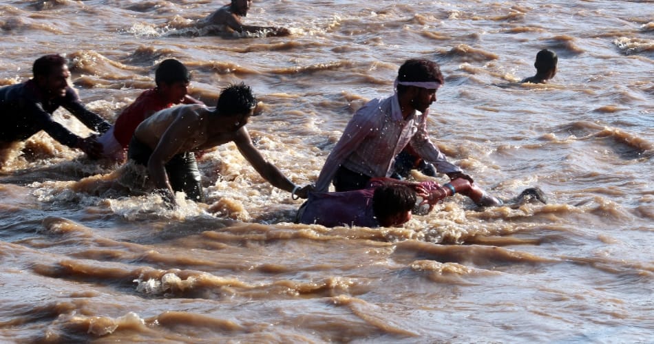drowning incident happened during ganpati visarjan 