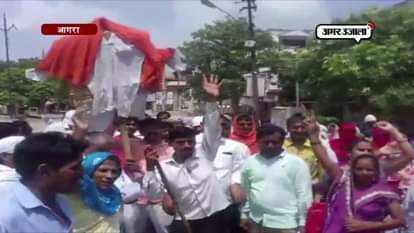 AGAIN SHIKSHAMITRA IN UP GOT AGITATE
