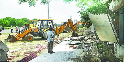 Bulldozer runs on meat factories, former MP flare... they charged