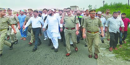 Bulldozer runs on meat factories, former MP flare... they charged