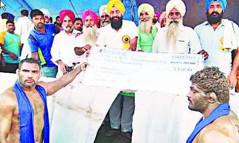 कुश्ती में हरियाणा के संदीप ने सभी पहलवानों को किया चित