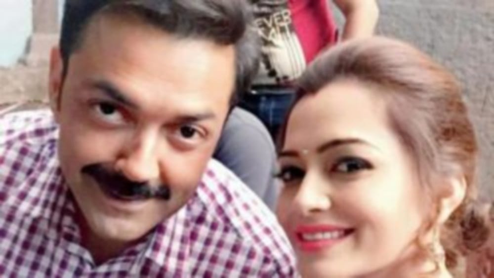 uttarakhand girl samiksha will play wife role of boby deol in poster boys