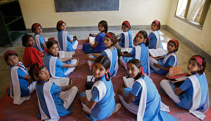 school peon locked the minor student in campus