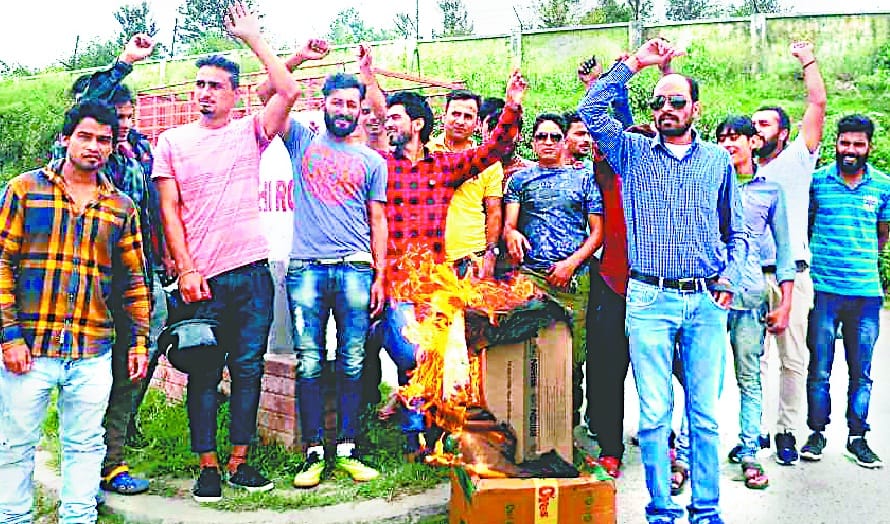 Demonstration of people from Daula and Ancholi villages