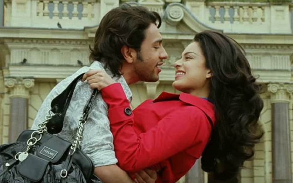 Kangana Ranaut admits that she is in a relationship